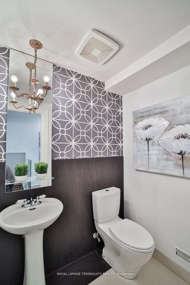 Additional image 13 of 84 Blantyre Ave