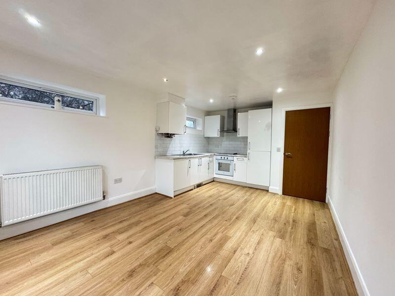 Additional image 4 of Hulton Mount, St Helens Road, Bolton ** AVAILABLE NOW **