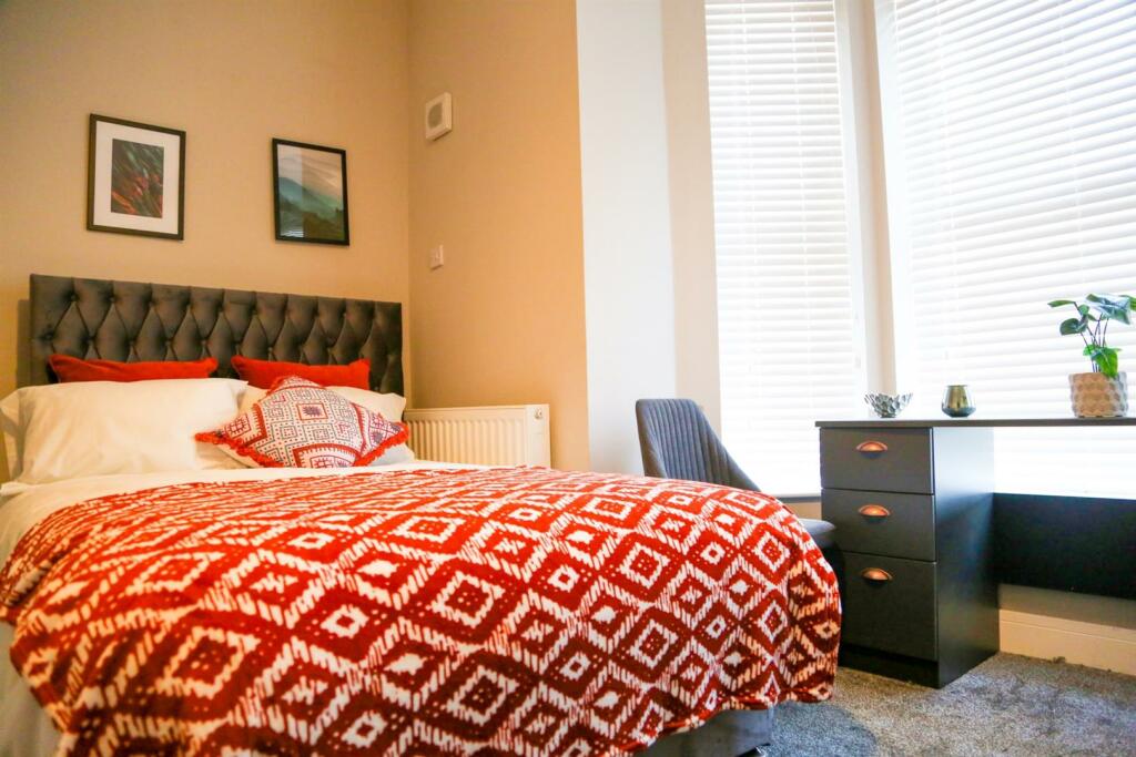 Additional image 27 of Mistoria Villa, Castle Street