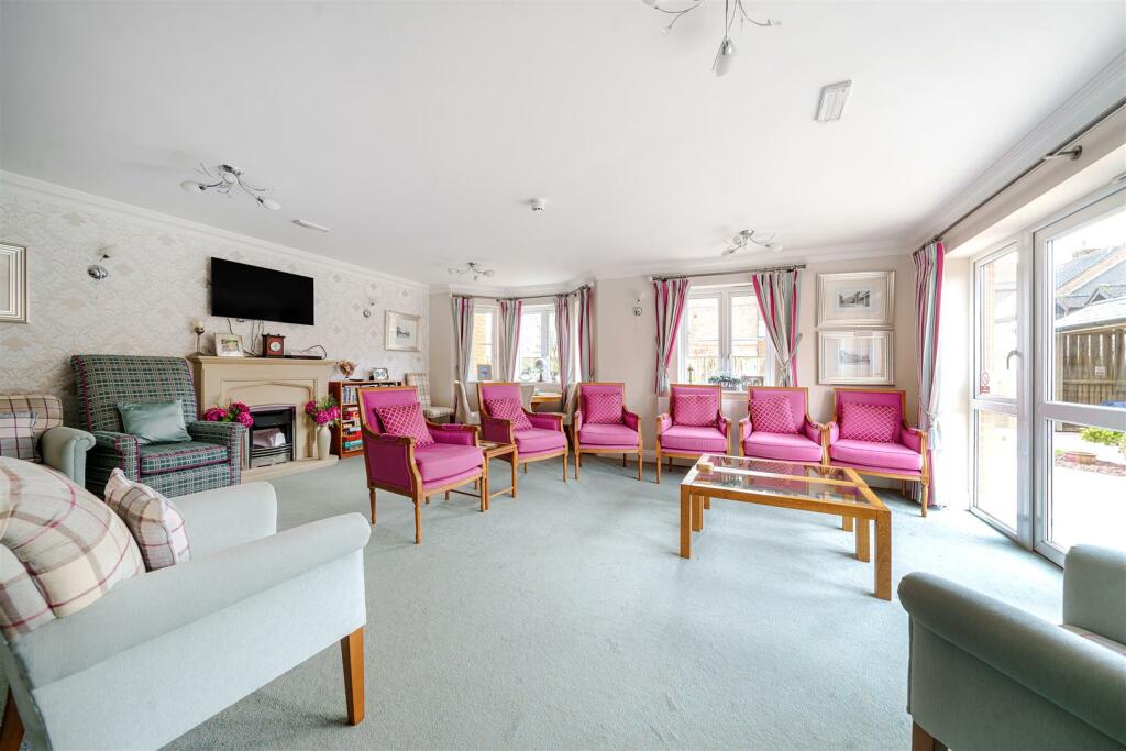 Additional image 12 of Bennett Lodge, Wimborne