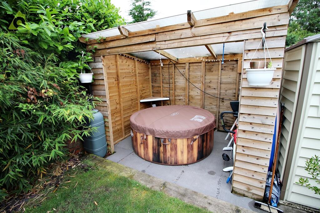 Additional image 32 of Dorket Grove, Westhoughton, Bolton, BL5 2QS