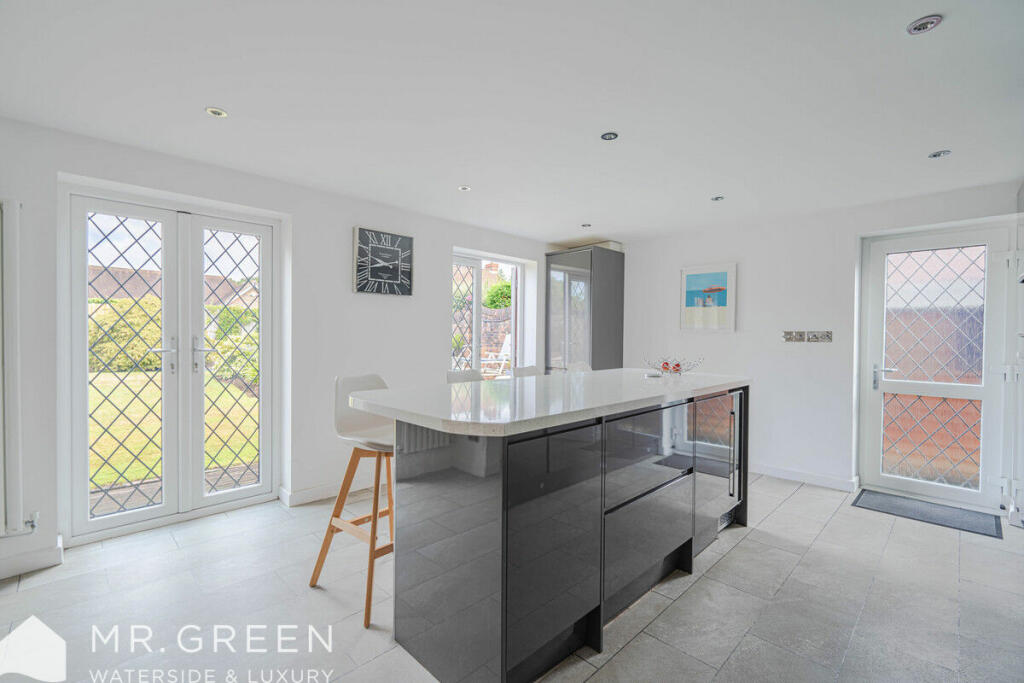 Additional image 15 of Walsingham Dene, Littledown, Bournemouth, BH7 7RJ