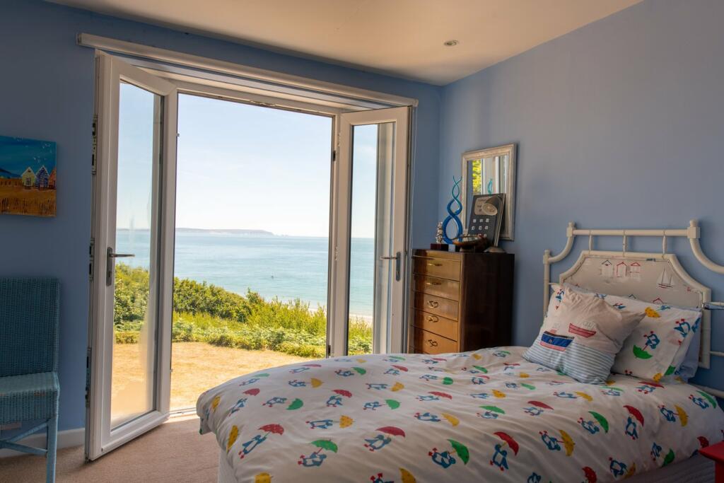 Additional image 14 of Rothesay Drive, Highcliffe, Christchurch, BH23