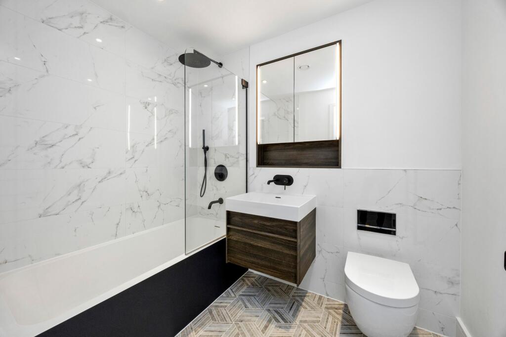 Additional image 13 of AURUM, 189 Kingsway, Hove, BN3