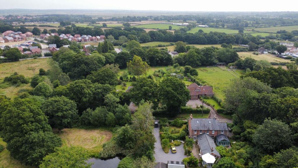 Additional image 21 of Coldthorn Lane, Hailsham, BN27