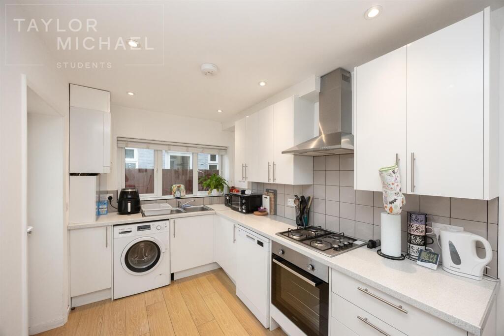 Additional image 14 of Hodshrove Road, Brighton