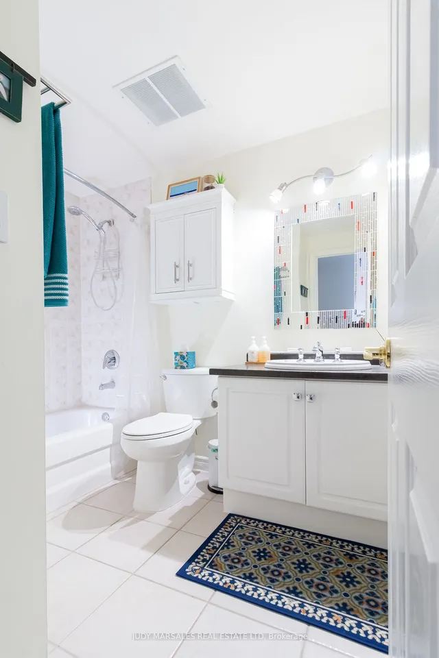 Additional image 5 of 5188 Lakeshore Rd Unit 210