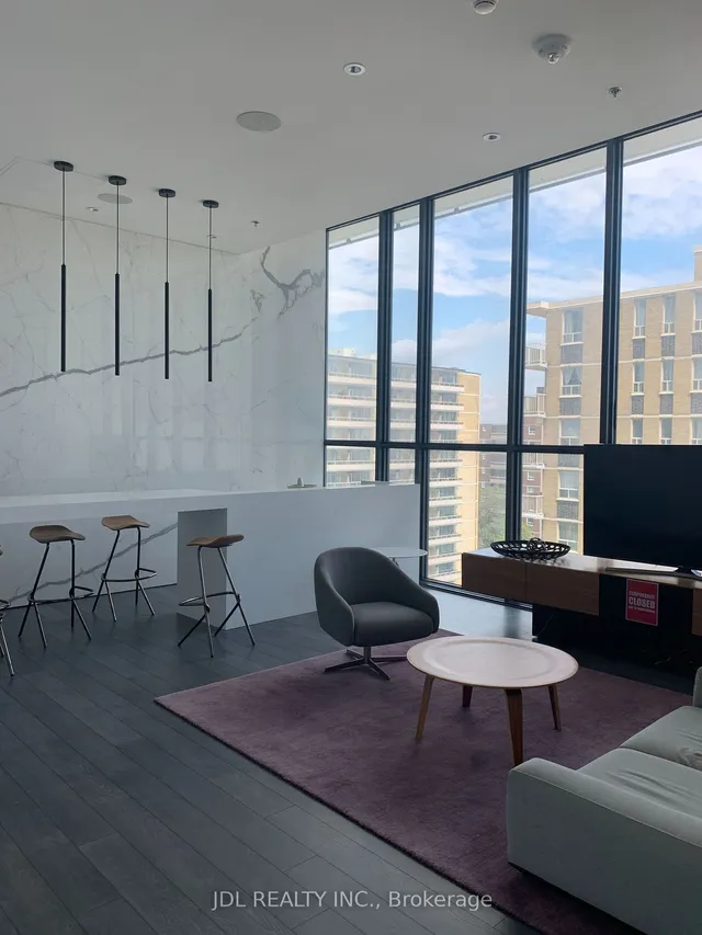 Additional image 29 of 185 Roehampton Ave Unit 1912