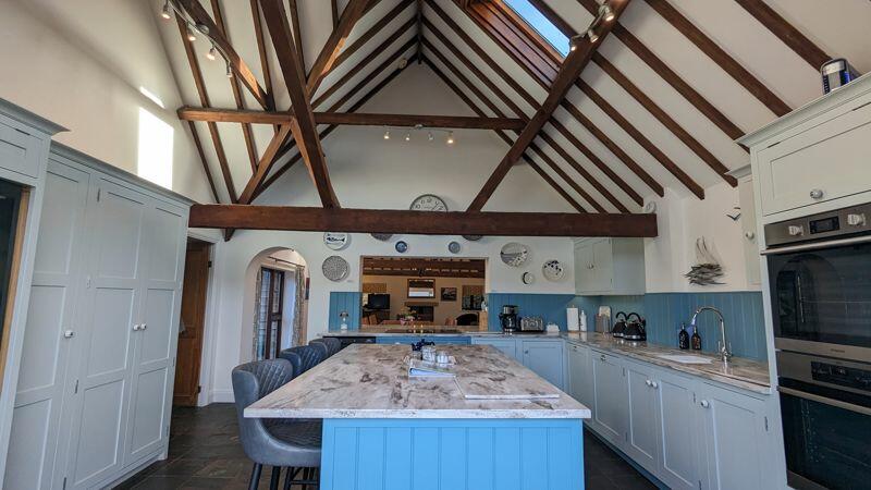 Additional image 17 of Woodyhyde Courtyard with Tennis Court and indoor Swimming Pool