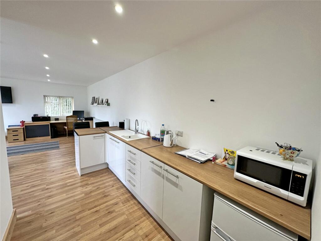 Additional image 16 of New Lane, New Milton, Hampshire, BH25