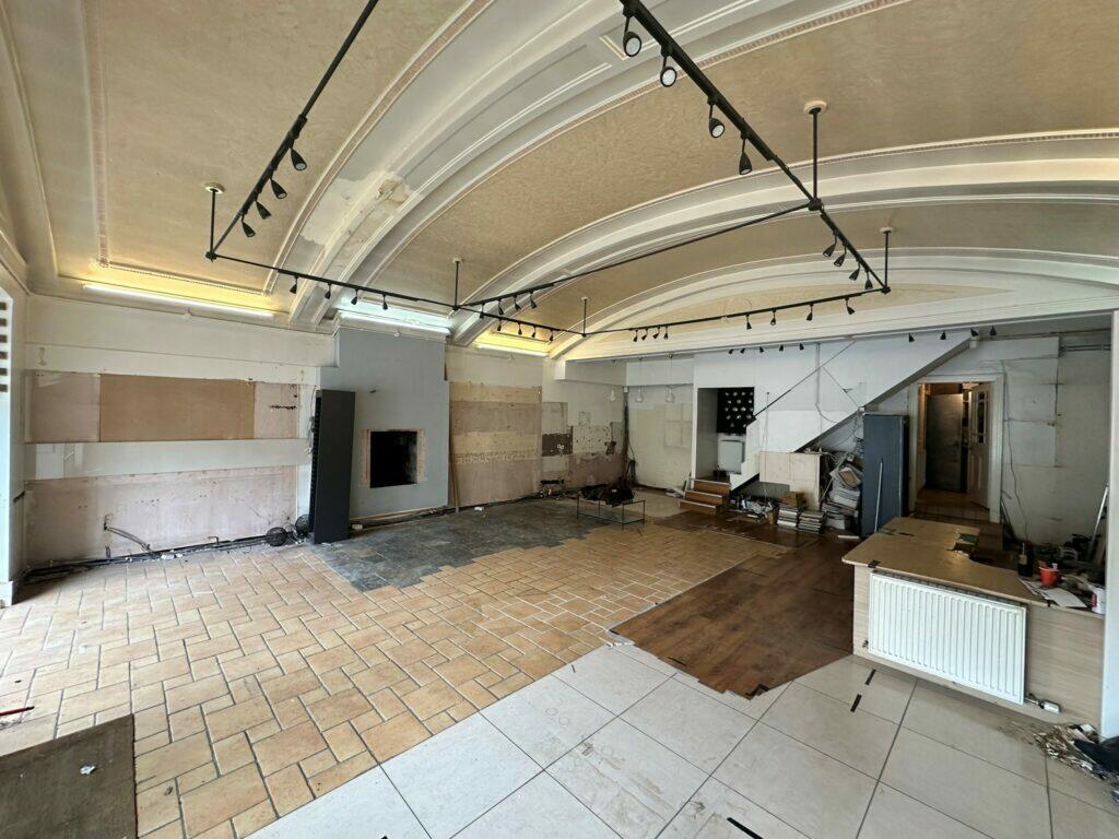 Additional image 7 of 105 – 107 Turton Road, Bradshaw, Bolton, BL2 3DX