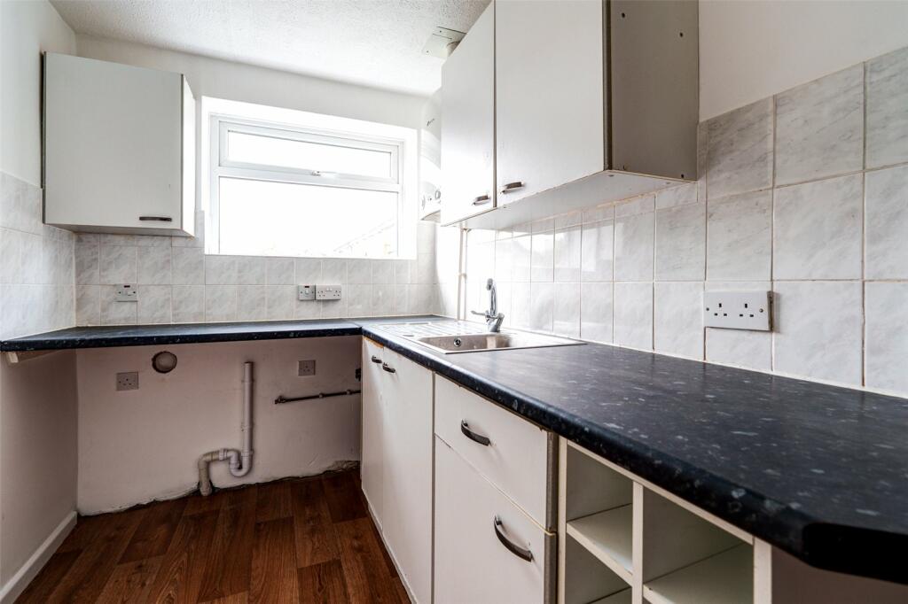 Additional image 16 of Kipling Avenue, Goring-by-Sea, Worthing, West Sussex, BN12