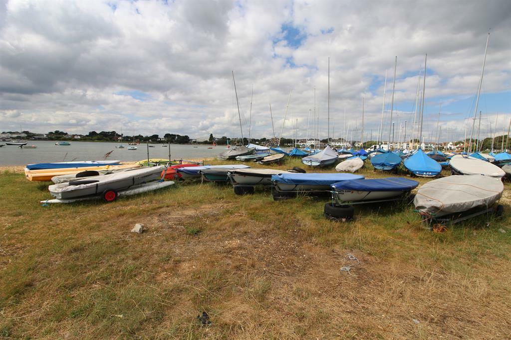 Additional image 14 of Holme Road, Highcliffe, Christchurch, Dorset, BH23 5LJ