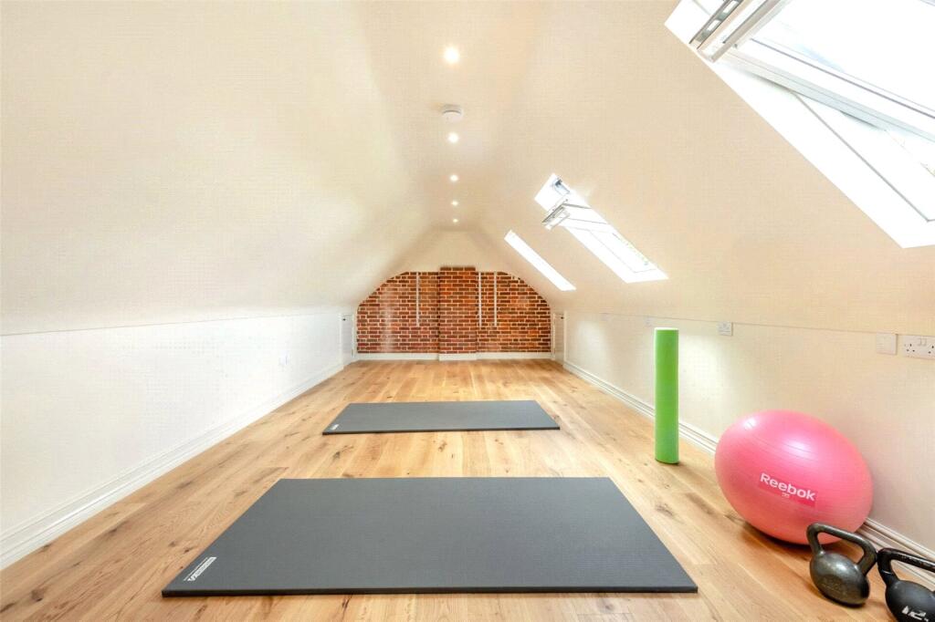 Additional image 38 of Waterditch Road, Bransgore, Christchurch, Dorset, BH23