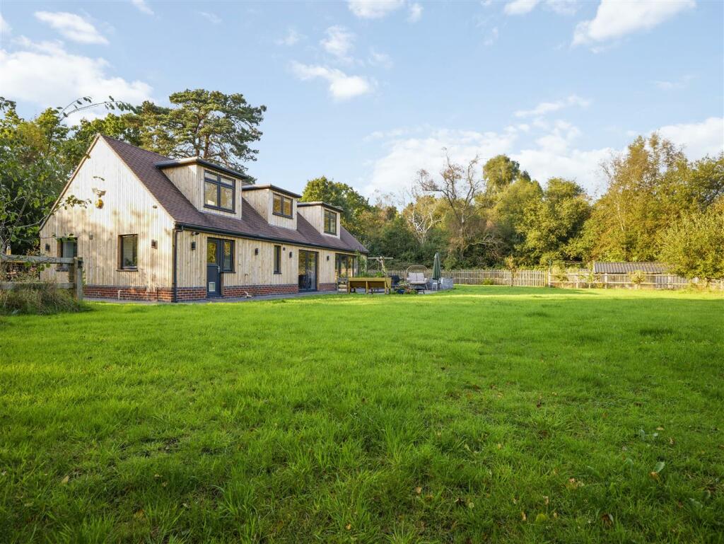 Additional image 30 of Verwood Road, Three Legged Cross