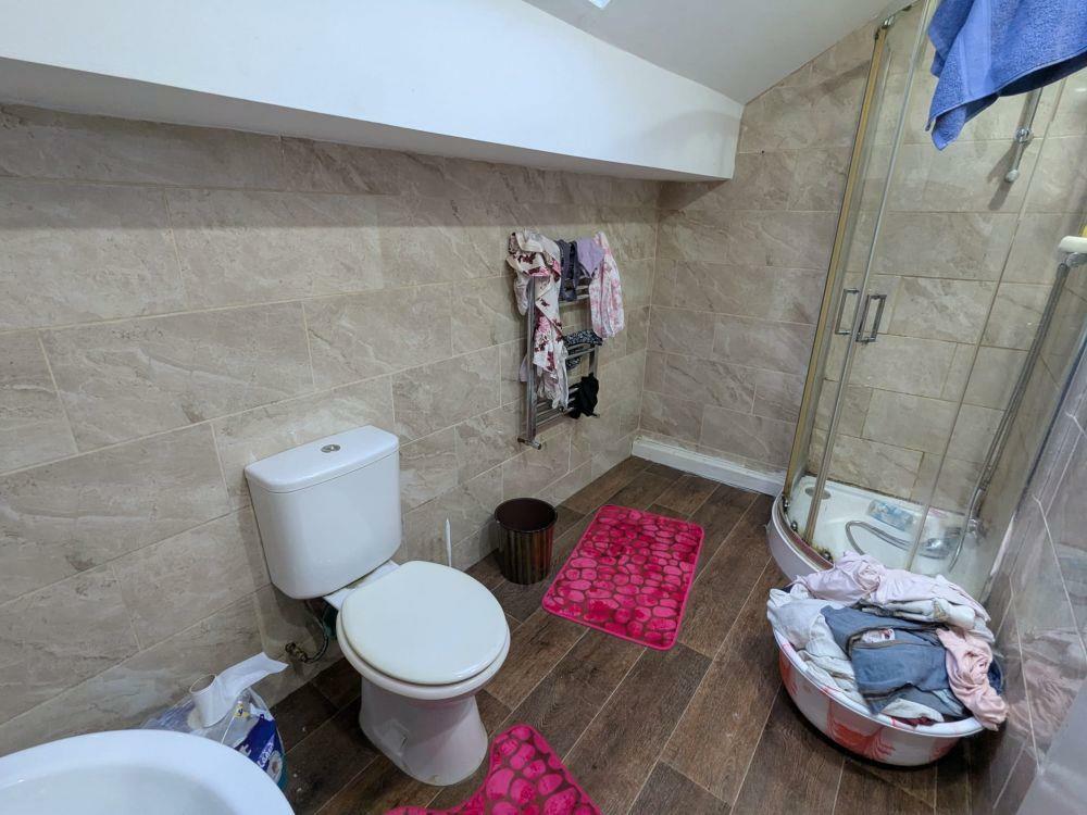 Additional image 14 of 585-587, Thornton Road Bradford, BD8 9RA