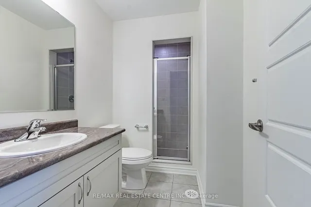 Additional image 20 of 1141 Duignan Cres