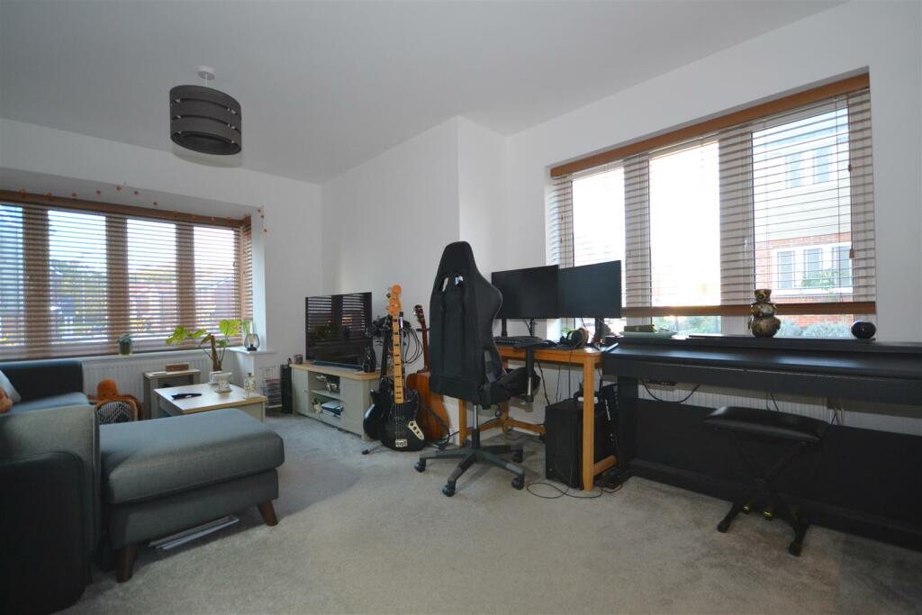 Additional image 5 of 11 Heathpoult Road, Verwood