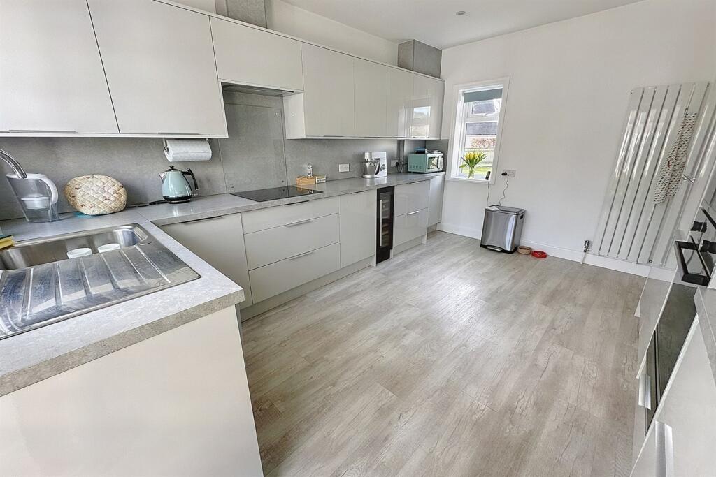 Additional image 8 of Ferndown
