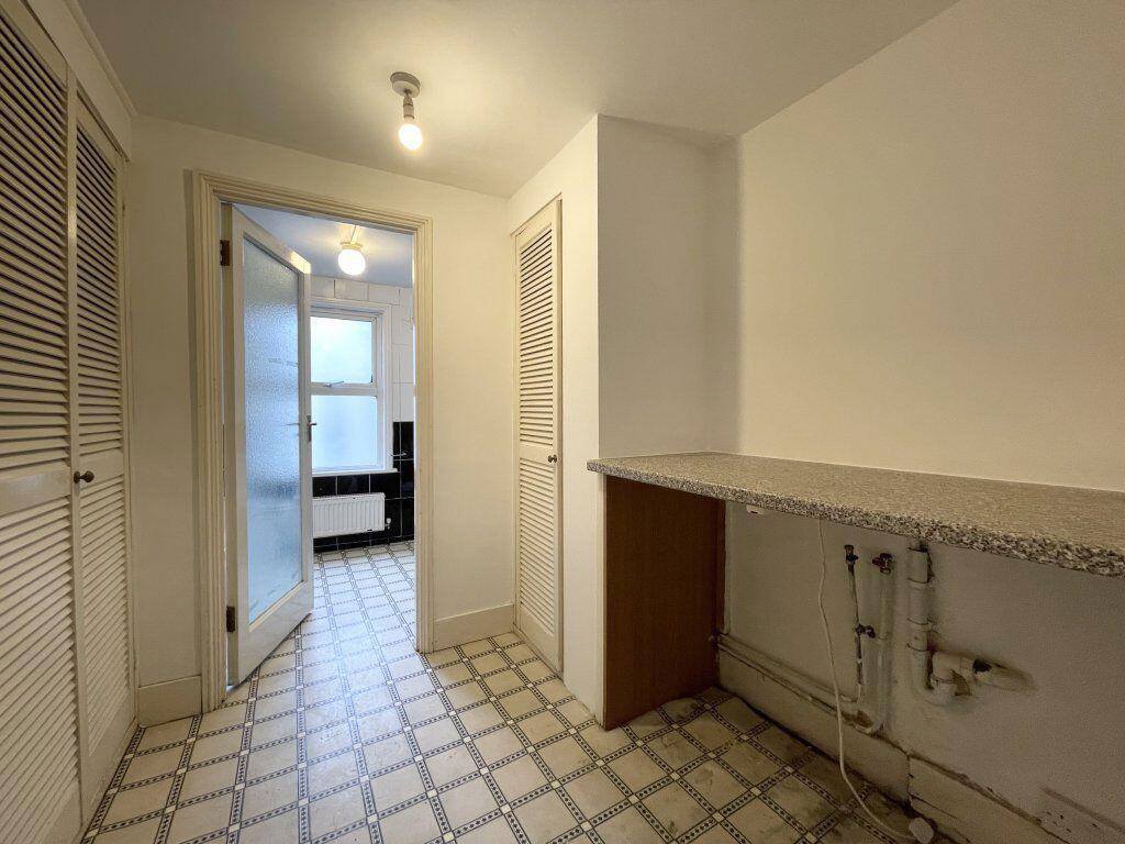 Additional image 10 of York Road - P1105