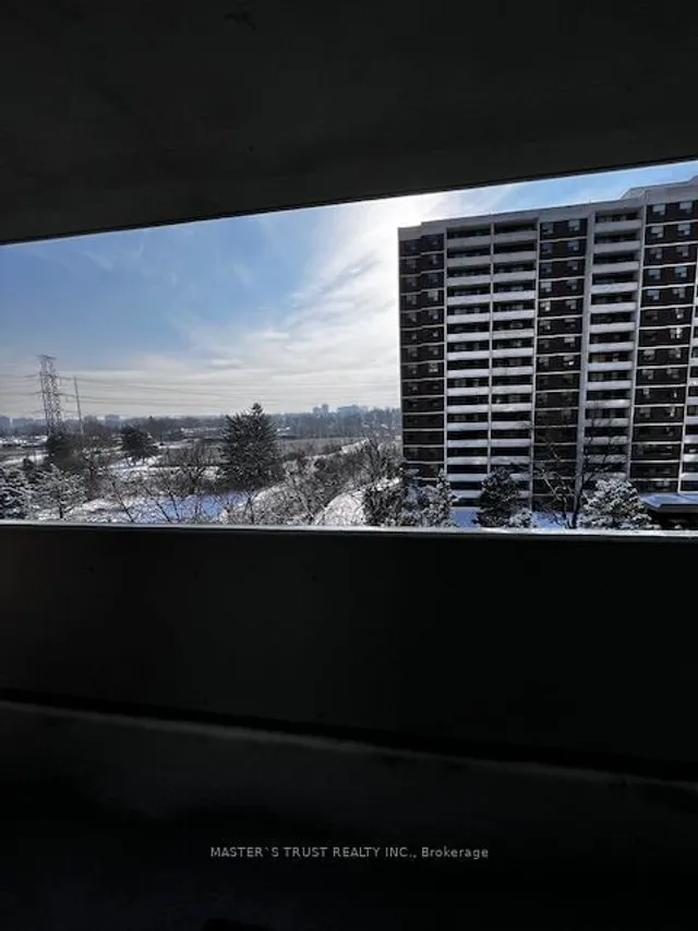 Additional image 17 of 100 Prudential Dr Unit 610