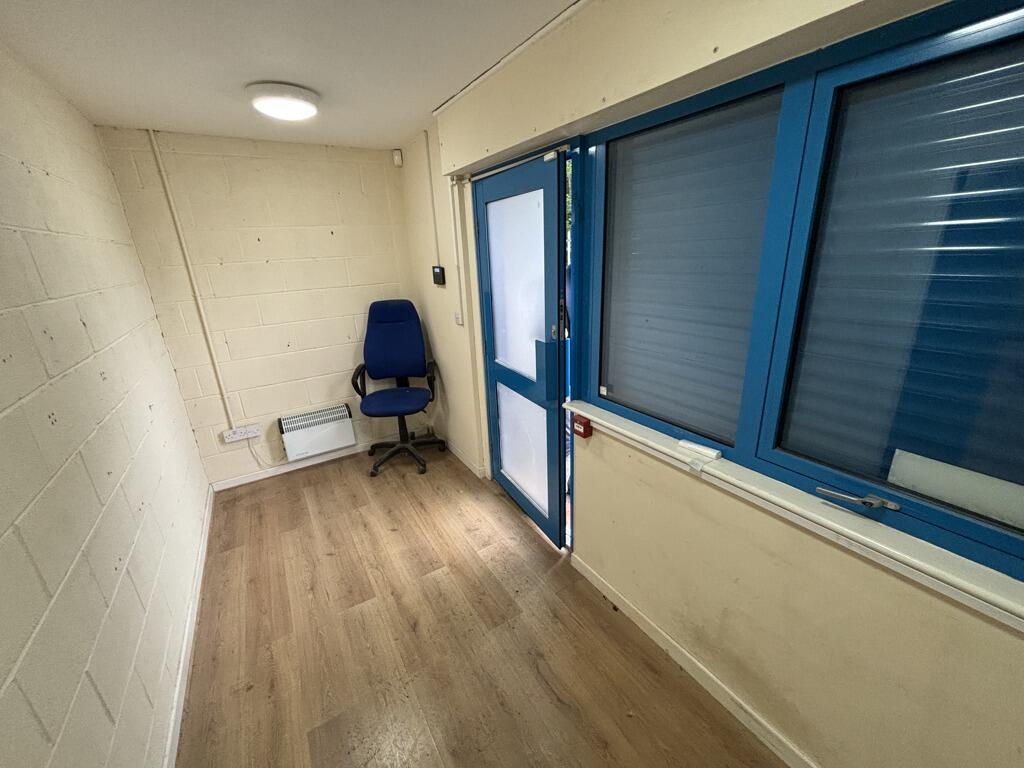 Additional image 4 of UNIT 12, BURNDEN WORKS, BURNDEN ROAD, BOLTON, GREATER MANCHESTER, BL3 2RB