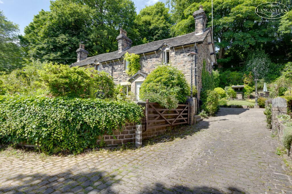 Additional image 23 of Woodsleigh Cottages, Lady Bridge Lane, BOLTON, BL1