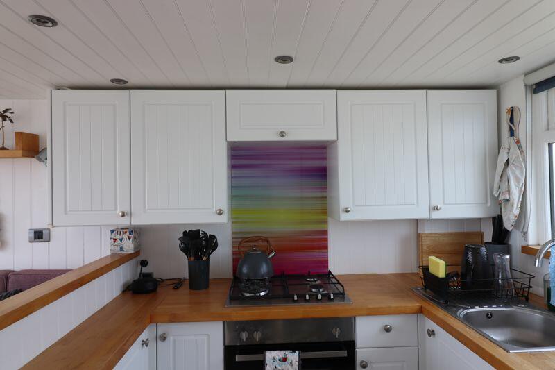 Additional image 5 of Mudeford Sand Spit, Christchurch Hut 177