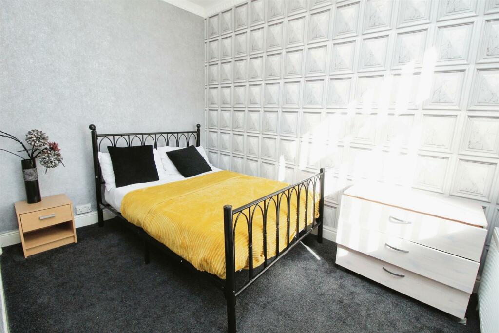 Additional image 9 of Chislehurst Place, Bradford, BD5 0PH