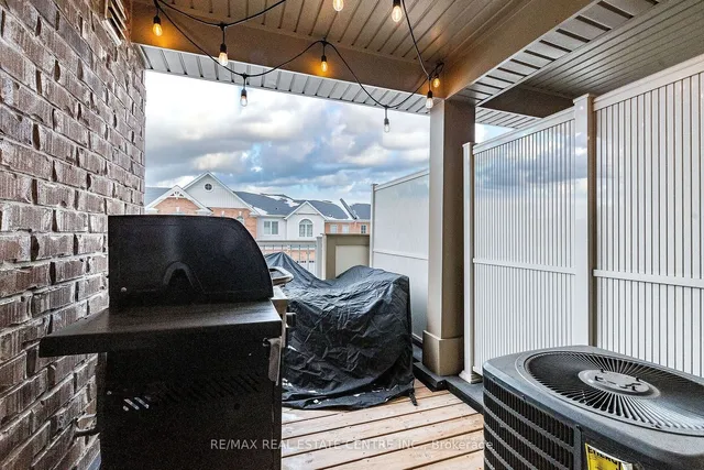 Additional image 15 of 1141 Duignan Cres