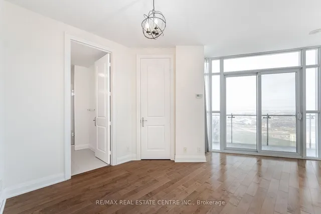 Additional image 16 of 50 Absolute Ave Unit 4908