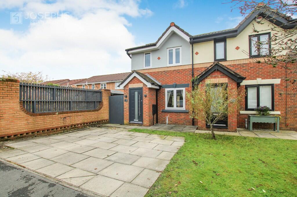 Balmore Close, Bolton, Greater Manchester, BL3