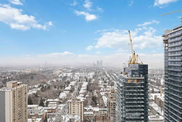 Additional image 20 of 101 Erskine Ave Unit 3006