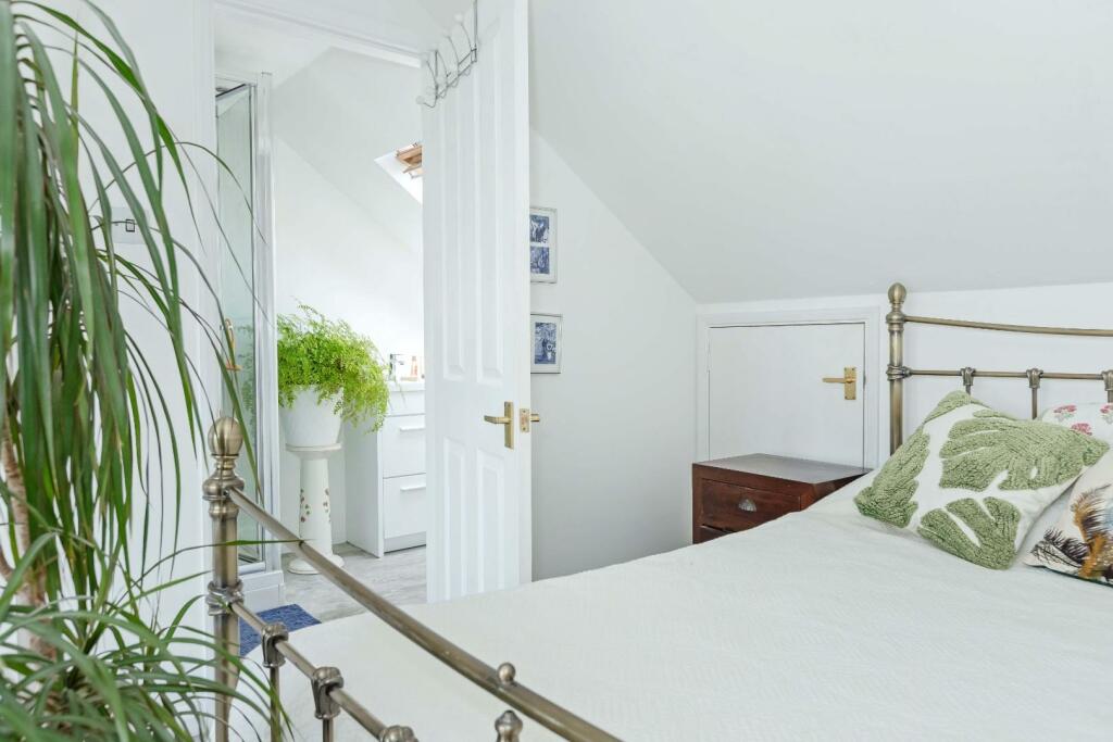 Additional image 22 of Victoria Road, Shoreham-By-Sea