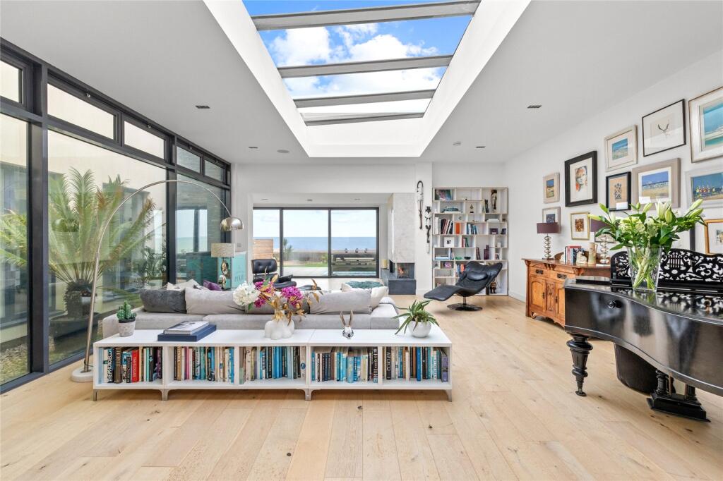 Additional image 7 of South Strand, East Preston, Littlehampton, West Sussex, BN16