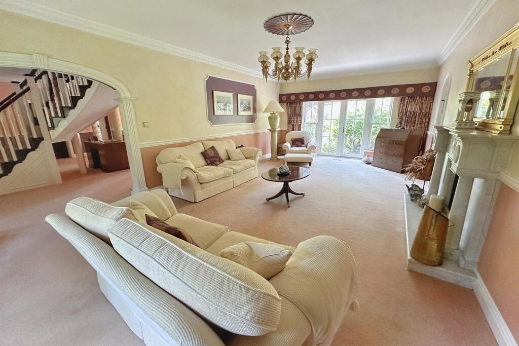 Additional image 5 of Ferndown