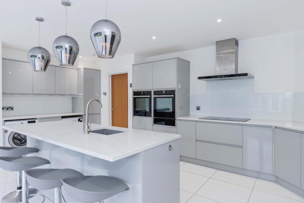 Additional image 19 of Williams Road, Shoreham-By-Sea