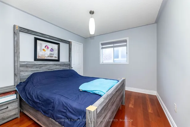 Additional image 26 of 39 Arborview Cres