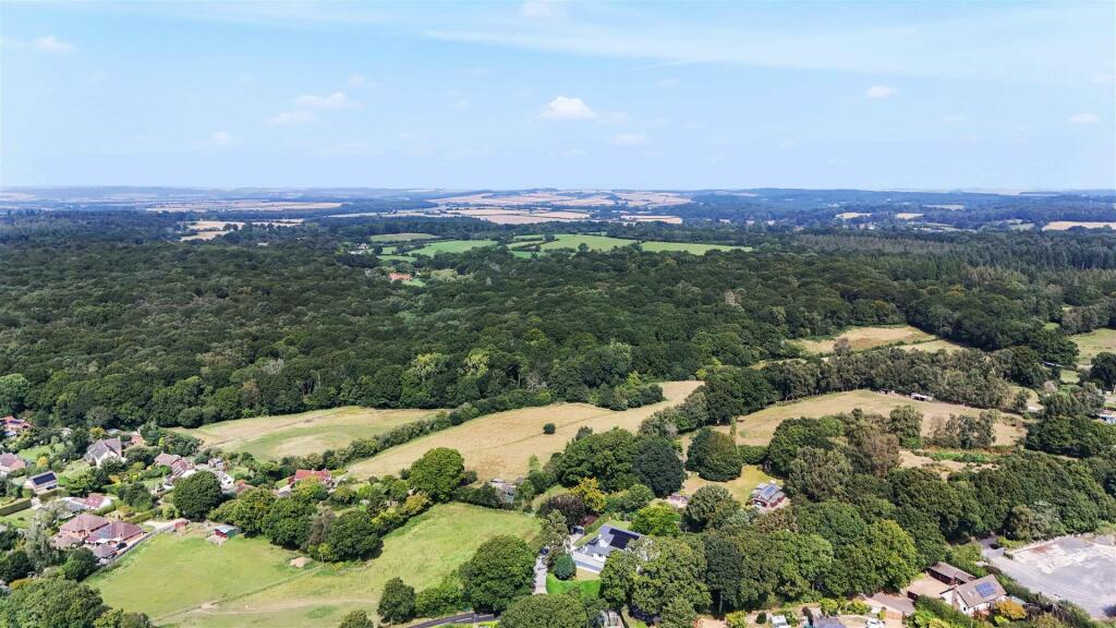 Additional image 16 of Jubilee Hill, Woodlands, Wimborne