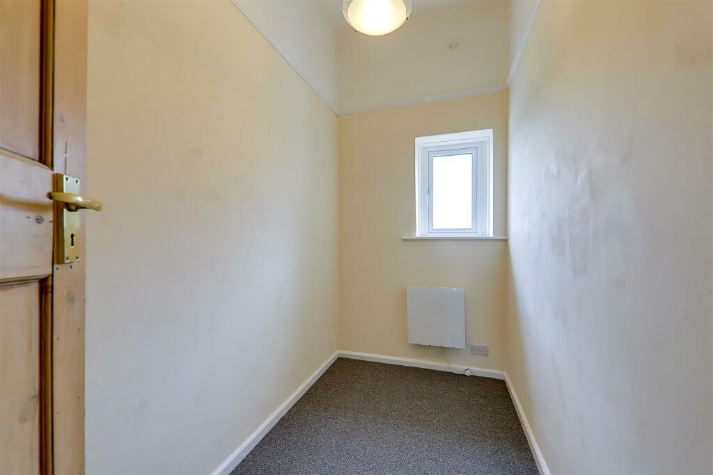 Additional image 10 of Grand Avenue, Worthing, BN11