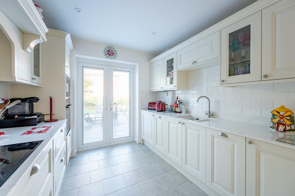 Additional image 6 of Stoke Manor Close, Seaford