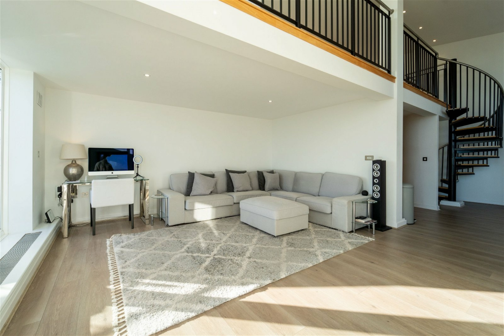 Additional image 7 of Richmond Gate, Richmond Hill Drive, Bournemouth, BH2 6LT