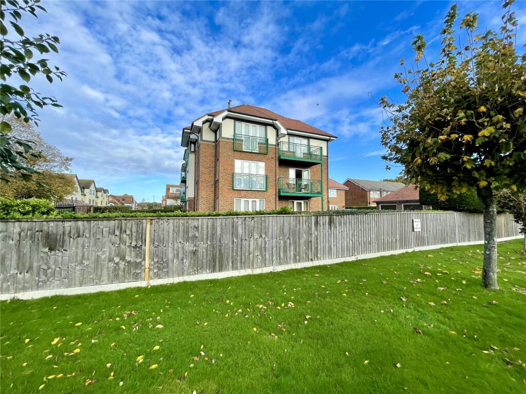 Additional image 11 of Stuart Road, Highcliffe On Sea, Christchurch, Dorset, BH23