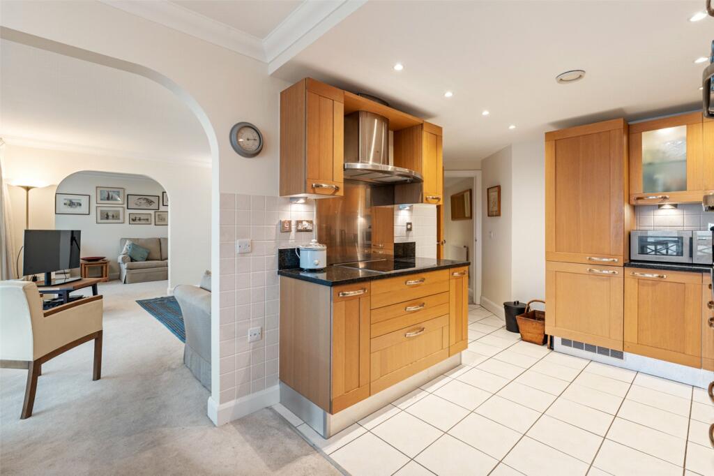 Additional image 20 of Steyne Gardens, Worthing, West Sussex, BN11