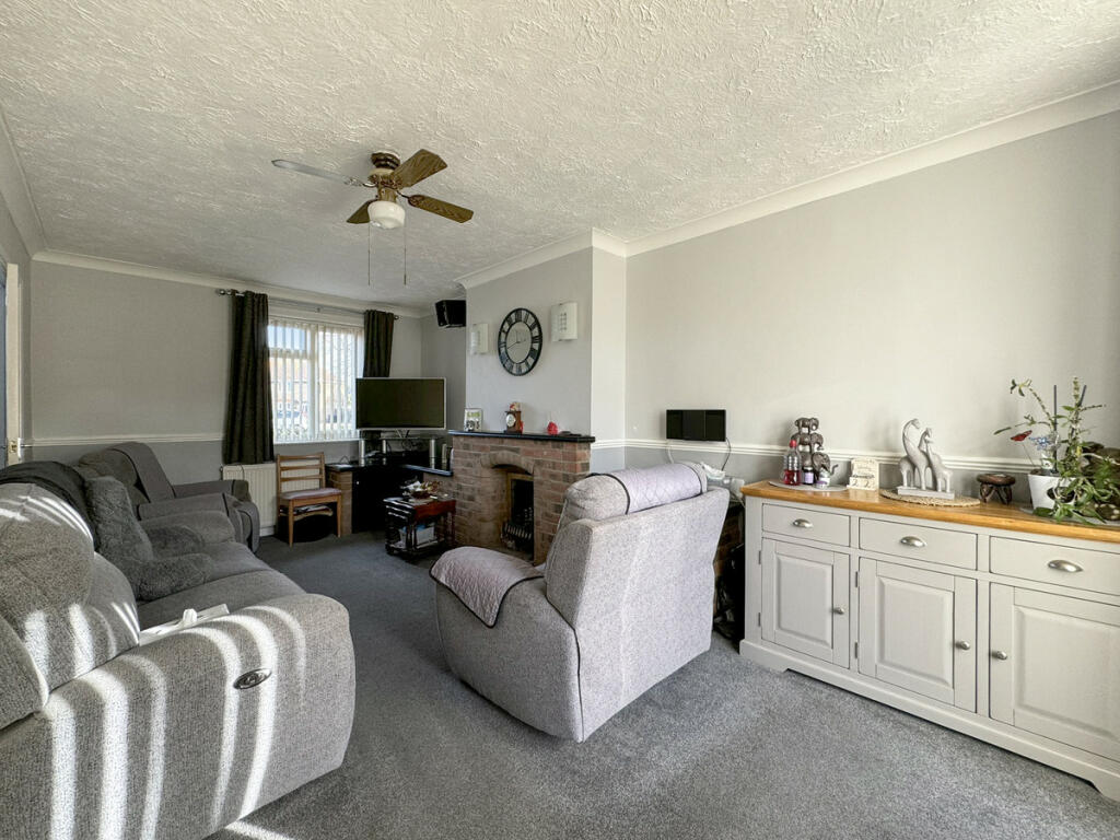 Additional image 5 of Thackeray Road, Worthing, BN14