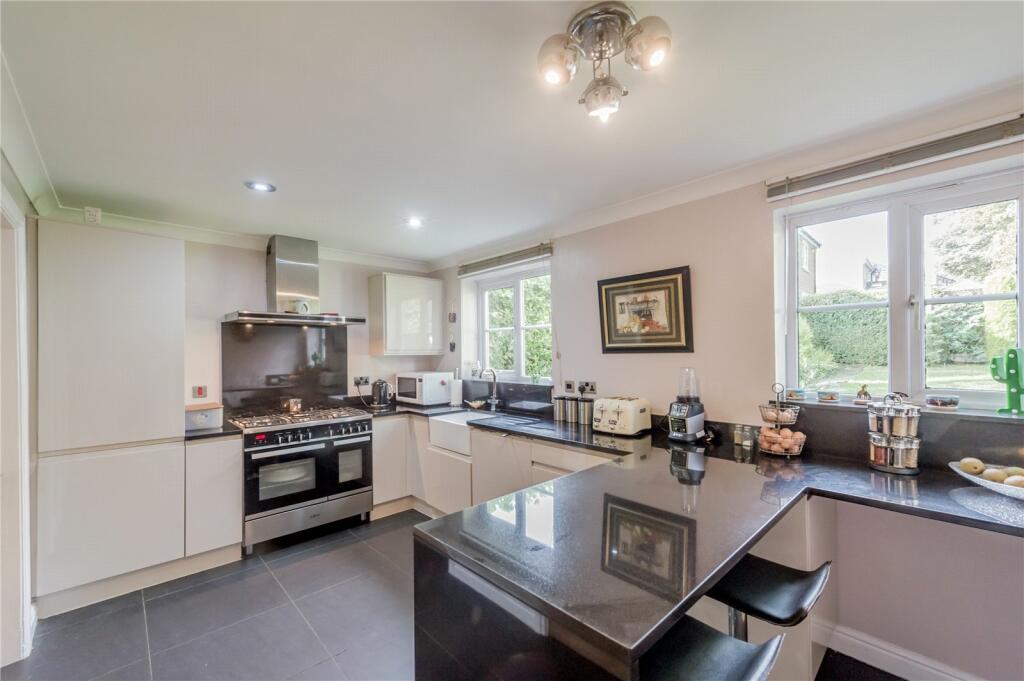 Primary image of Red Vale, Gomersal, West Yorkshire, BD19