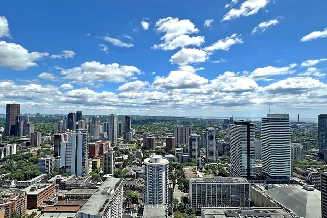 Additional image 9 of 501 Yonge St Unit 4208