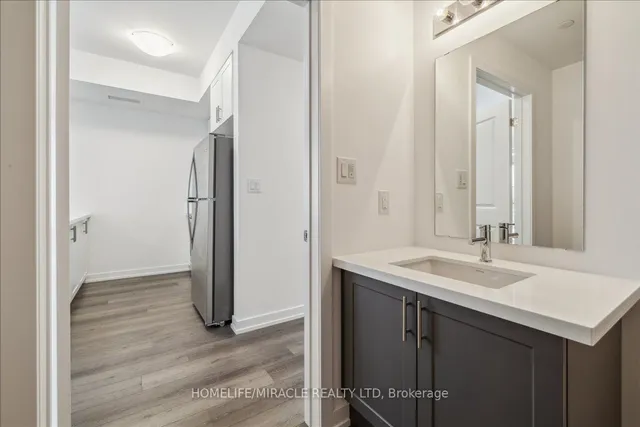 Additional image 8 of 470 Dundas St Unit 219