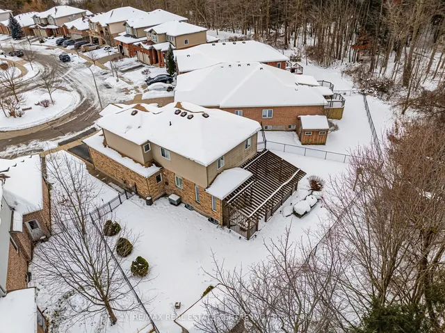 Additional image 38 of 524 Country Clair Pl