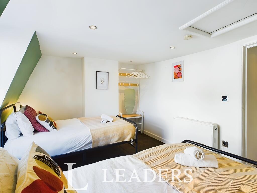 Additional image 6 of Market Street